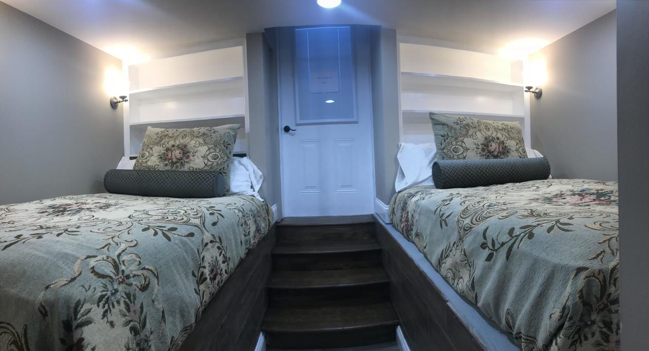 Cameron Estate Inn Mount Joy 外观 照片